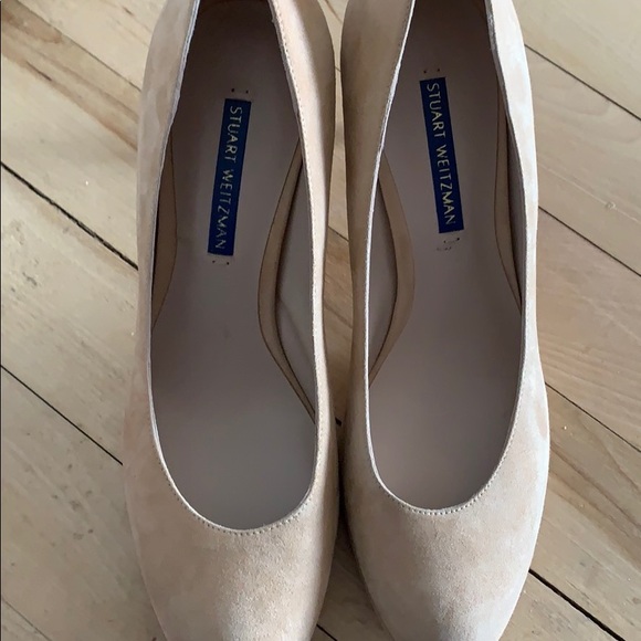 Shoes - Picture 4 of 4